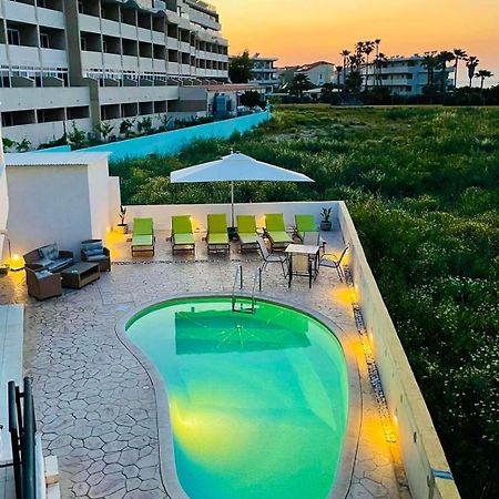 White&Blue Luxury Suites Ialysos  Dış mekan fotoğraf